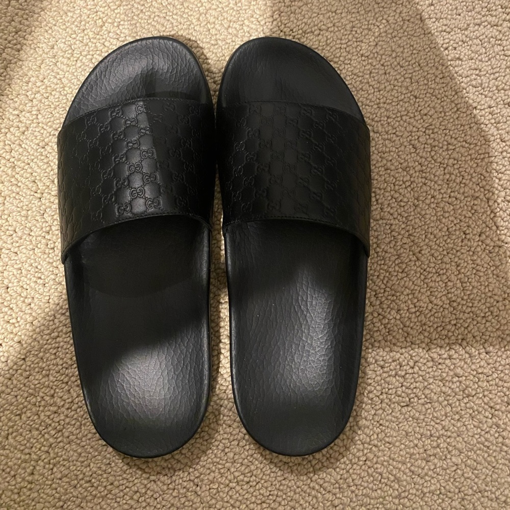 Brand NEW Gucci Sandals